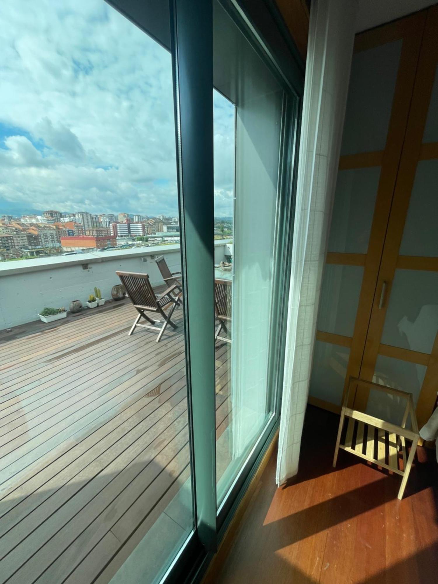 Ferienwohnung El Atico De La Playa Parking Gratis Gijón Exterior foto